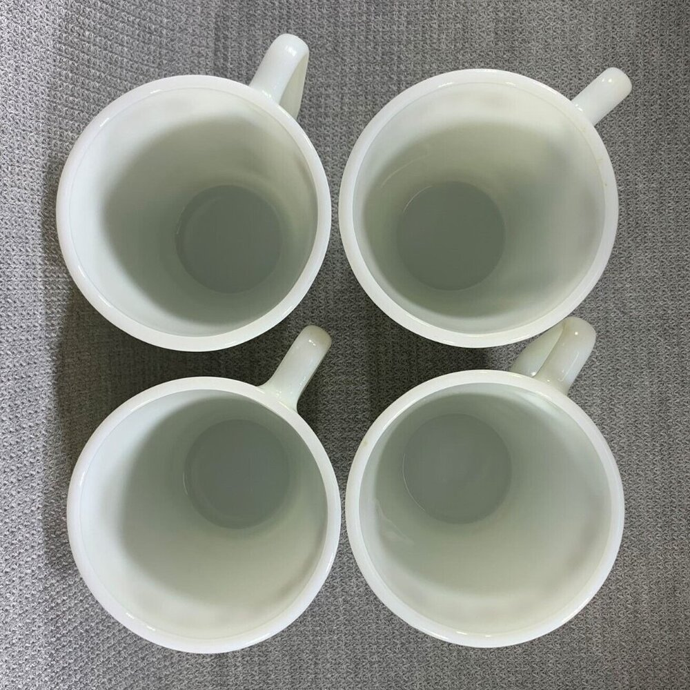 Vintage Pyrex Butterfly Gold Coffee Mugs Corning D-Handle Milk Glass Cups 4 pcs - Picture 4 of 8